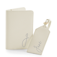 Load image into Gallery viewer, Passport and Luggage Tag Set Initial & Name - Ivory