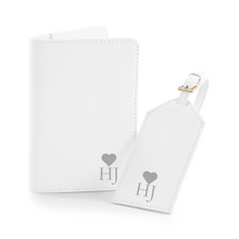 Load image into Gallery viewer, Passport and Luggage Tag Set Initials - White