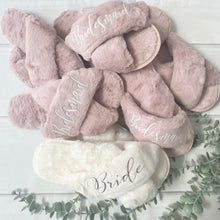 Load image into Gallery viewer, Bride Slippers