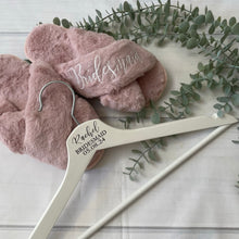 Load image into Gallery viewer, Bride Slippers