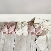 Load image into Gallery viewer, Bride Slippers