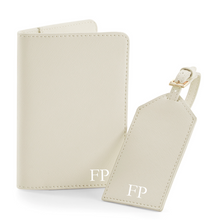 Load image into Gallery viewer, Passport and Luggage Tag Set Initials - Ivory
