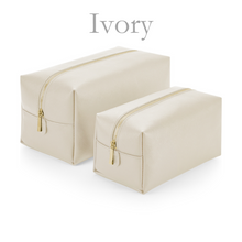 Load image into Gallery viewer, Wash Bag - Ivory
