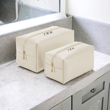 Load image into Gallery viewer, Large &amp; Medium Wash Bag Set with Initials
